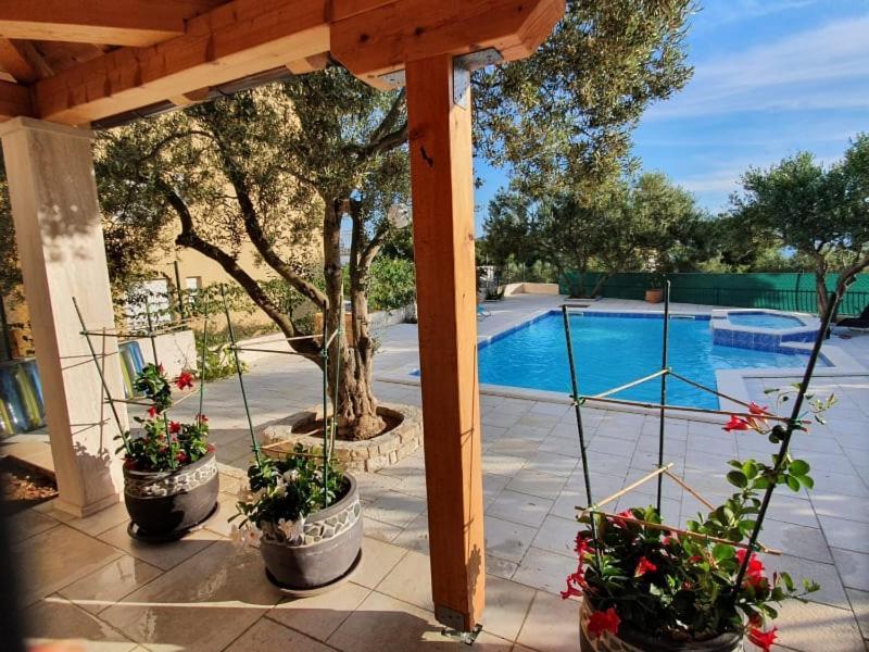 Apartments And Rooms Rogic Свети Петър Екстериор снимка